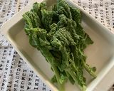 菜の花と鶏胸肉の辛子和え☆胡麻風味作り方1写真