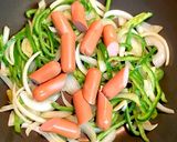 ウインナーとピーマンの炒め物作り方3写真