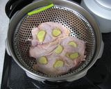 圧力鍋で☆即2品☆蒸し鶏と野菜スープ作り方2写真