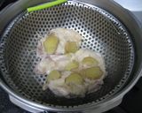 圧力鍋で☆即2品☆蒸し鶏と野菜スープ作り方5写真
