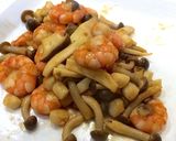 魚介類ときのこのバターじょうゆ炒め♬作り方4写真