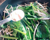 超簡単！もやしとほうれん草シャンタン炒め作り方3写真