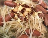 萌やしとウィンナーのペペロンチーノ炒め作り方7写真