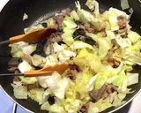 焼肉のタレで簡単ホルモンの野菜炒め♬作り方2写真