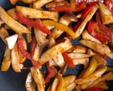 パプリカとエリンギのケチャップソース炒め作り方3写真