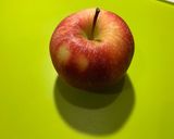 リンゴ飾り切り　リンゴの扇　らせん階段作り方1写真