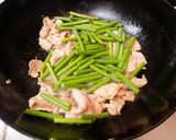 豚肉とニンニクの芽の丼作り方4写真