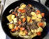 フライパンで水無し肉じゃが作り方4写真