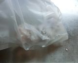 材料3つ★ルビーチョコのトリュフ作り方4写真