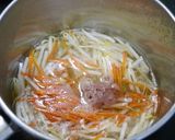 簡単！もやしスープ☆コンビーフ風味作り方1写真