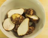お酒がススム！カレー風味の里芋コロッケ作り方1写真
