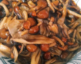 簡単！ご飯のお供になめことまいたけ煮作り方3写真