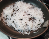 10分で！豆苗としらたきの簡単プルコギ作り方2写真