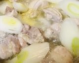 鶏もも肉と白菜＆長ネギの赤味噌煮込み鍋作り方4写真