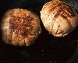 玉ねぎ丸ごと肉巻き作り方5写真