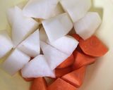 フライパンで●大根・里芋とツナの味噌煮作り方1写真
