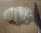 ツナ缶と焼きそば麺でナポリタン風作り方1写真