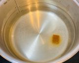 簡単!塩醤油のニラ玉スープ作り方1写真