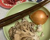 ごぼうと牛薄切り肉の赤ワイン煮作り方1写真