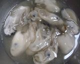 すき焼のたれを使って…「牡蠣の佃煮風」作り方1写真