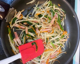 娘の手が止まらないソース風味の野菜炒め作り方4写真