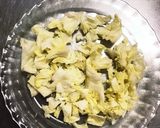 ハーブと残り野菜・レンジで白ワイン蒸し作り方1写真