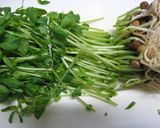 味ぽんで♪豆苗と豚肉の焼きそば作り方2写真