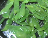 モロッコインゲンの、豚肉生姜醤油づけまき作り方2写真