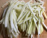 大根の皮で切り干し大根風作り方2写真