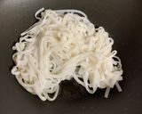 ピリ辛中華風ヘルシーうどん炒め〜糖質0麺作り方4写真