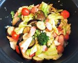 ウインナーと残り野菜のニンニク炒め作り方6写真