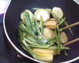 鶏とじゃが芋、ピーマン炒め作り方4写真