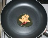 乾燥小松菜と牛こまのペペロンチーノ炒め作り方15写真