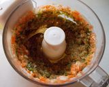 濃厚な旨味と風味！ボロネーゼ風ピザ作り方2写真
