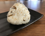 おにぎりなら何でもあう！ちょいマヨ足し♡作り方2写真