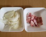 ベーコン玉ねぎのコンソメバター醤油パスタ作り方1写真