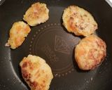 超簡単リメイク☆ポテトサラダのおやき♪作り方3写真