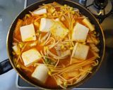 キムチ鍋風【簡単】味噌スンドゥブチゲ作り方5写真