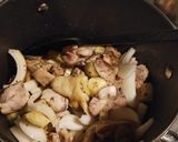 鶏肉のトムヤムバナナ煮作り方3写真
