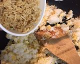 カップヌードルで♪ガーリックカレー炒飯作り方5写真