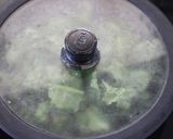 材料３つ！菜の花の塩こんぶごま油炒め作り方3写真