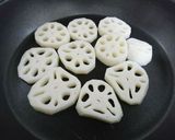 旨っ❤️れんこんのバター醤油作り方1写真