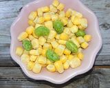 サラミとコーンと枝豆のナッツチーズがけ作り方2写真