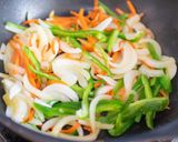 ☆簡単☆千切り野菜の鯖黒酢あんかけ作り方6写真