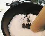 湿気った塩をサラサラに作り方3写真