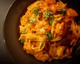 プロ直伝！エビと茸のトマトクリームパスタ作り方11写真