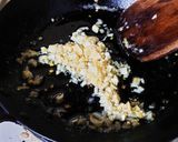 しょうゆ糀でニンニクバターライスの焼肉丼作り方2写真