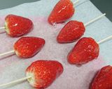 電子レンジでいちご飴作り方3写真