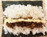 簡単絶品★焼き肉マヨネーズの太巻き寿司作り方5写真