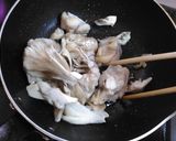 舞茸と鶏肉の卵炒め作り方3写真